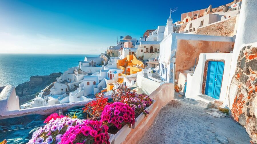 1-Day Boat Trip: Santorini Volcano, Thirassia & Oia Sunset - Volcano hike, hot springs swim, Thirasia, and Oia sunset all in one day