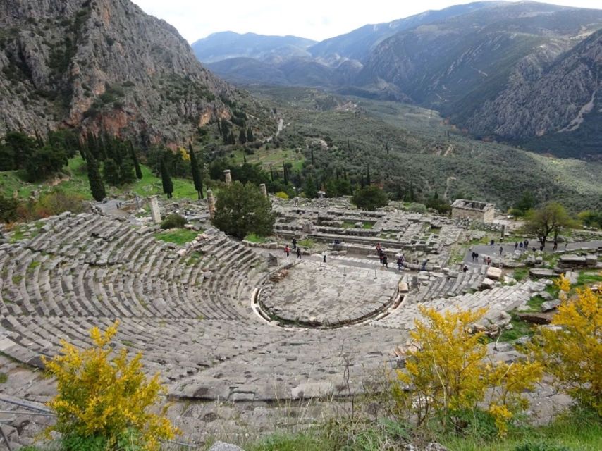 2Day Delphi&Meteora with Official guide,tickets,hotel pickup - Temple, Thermopylae, Leonidas, and the drive back via Kamena Vourla