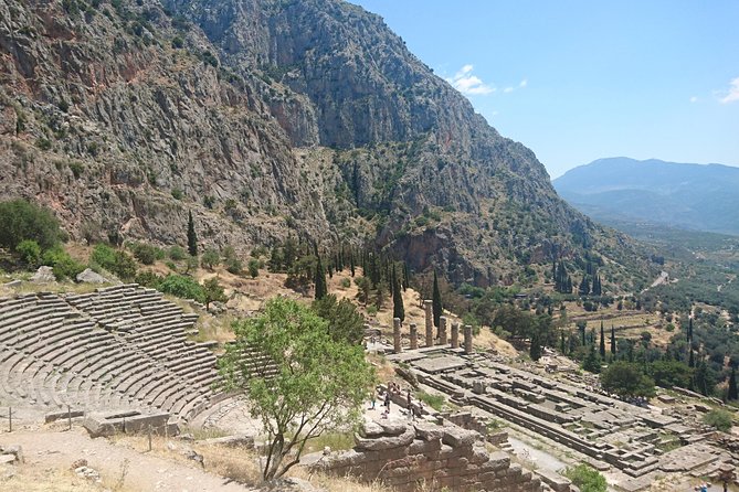 3-Day Classical Greece Tour: Epidaurus, Mycenae, Nafplion, Olympia, Delphi - Day 1 in classical Greece: Epidaurus theatre, Mycenae tomb, then the Corinth Canal break