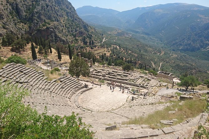 4-Day Classical Greece Tour: Epidaurus, Mycenae, Olympia, Delphi, Meteora - Day 3: Delphi’s Apollo area, the museum with famed artworks, and Athena Pronaia