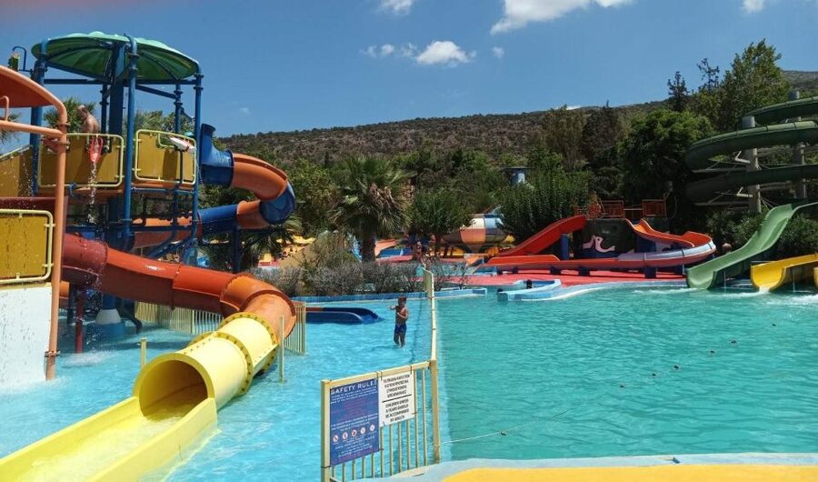 Acqua Plus Water Park Admission with Optional Transfer - Getting to the park with PLATANOS TOURS and an English driver