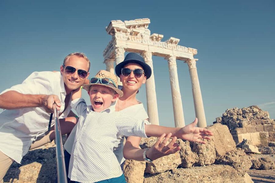 Acropolis and Parthenon: Guided Tour in Italian with Skip-the-Line Ticket - Acropolis and Parthenon, why an Italian guide changes the whole experience