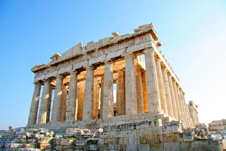 Acropolis and Parthenon: Guided Tour in Italian with Skip-the-Line Ticket - Walking the south side: Dionysus, Herodes, and Propylaea in sequence