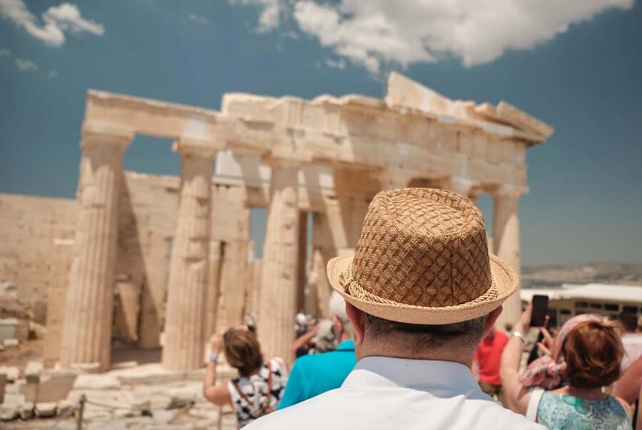 Acropolis and Parthenon: Guided Tour in Italian with Skip-the-Line Ticket - Erechtheion and the Caryatids: the stop that rewards slow looking