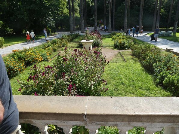 Acropolis monuments, Parthenon and Plaka, Monastiraki walking tour - Plaka Old Town: cobblestones, church spires, and a slow wander with snacks
