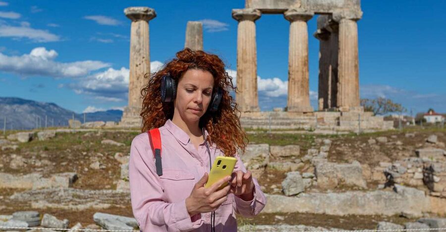 Acropolis of Lindos with Multilingual 3D Audiovisual Tour - Acropolis of Lindos: why Athena and medieval walls share the same view