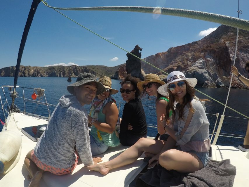 Adamantas: Milos Sightseeing Sailboat Cruise - Kleftiko caves: pirates’ lair energy, lunch in the right place, and underwater photos