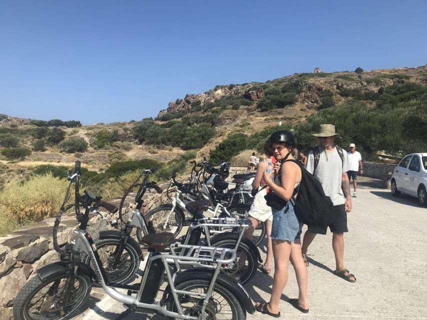 Adamas: Milos Highlights Tour on an Electric Bike - Plaka’s Winding Lanes: Shopping and Small-Scale Wandering