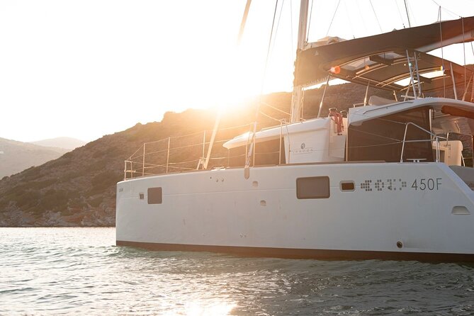 Ag.Nikolaos: Catamaran Trip with Sushi, Drinks, & Water Toys - From Marina Agios Nikolaos: how the welcome sets the mood