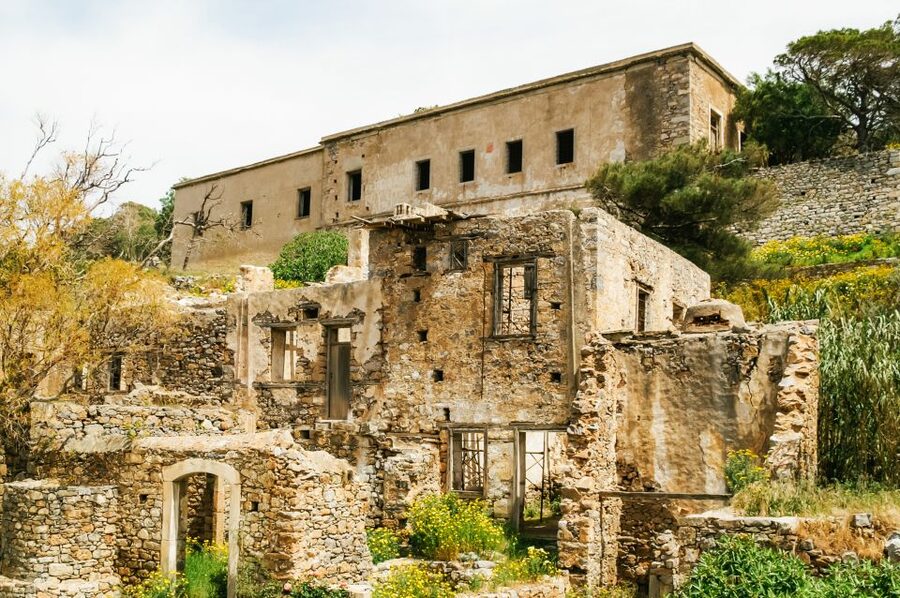 Agios Nikolaos: Boat Trip to Spinalonga with Swim Stop - Boat comfort on Nostos Cruises: bar, lounge, and practical onboard space