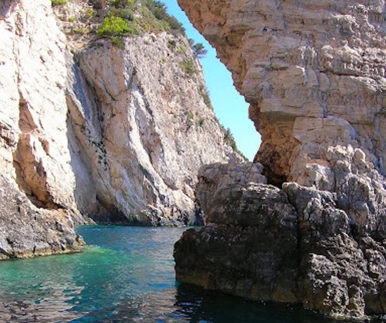 Agios Sostis: Marathonissi, Keri Caves, and Turtle Spotting - What to Bring So You Don’t Waste Time Doing Nothing