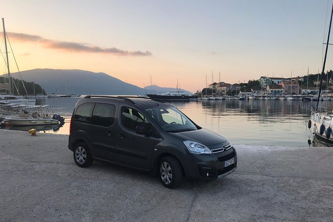 ALL DAY private tour - Kefalonia - Pickup and the “not a guided tour” reality