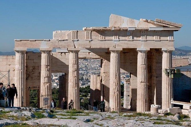 Ancient Athens tour: Acropolis, Parthenon and Acropolis Museum - Erectheion and Caryatids: The Details That Make You Slow Down