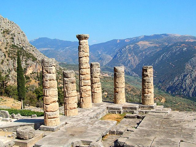 Ancient Delphi Full-Day Tour from Athens - Lunch is included: what a 3-course meal changes