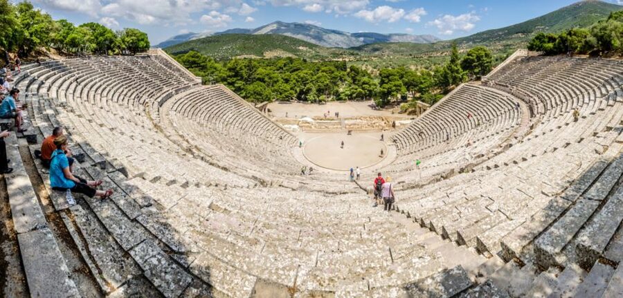 Argolis: Full-Day Tour in Mycenae & Nafplio - Lunch Break at Mycenae: Plan for a Mixed Meal