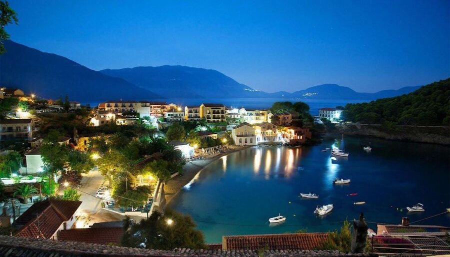 Argostoli: Explore Fiskardo, Myrtos Beach, Melissani Cave - Myrtos Beach: the quick photo stop that sets the tone