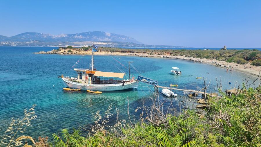 Argostoli: Full-Day Traditional Boat Cruise with Lunch - White Rocks Beach: Crystal Water, Photos, and a Real Snorkel Break