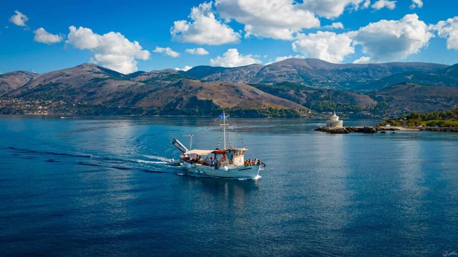 Argostoli: Full-Day Traditional Boat Cruise with Lunch - Snorkeling Gear, Paddle Boards, and How to Stay Comfortable