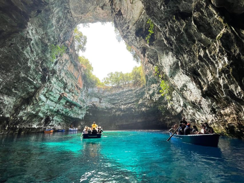 Argostoli: Melissani Lake, Drogarati Cave, and Myrtos Beach - Pickup in Argostoli, and Why Your Timing Can Shift