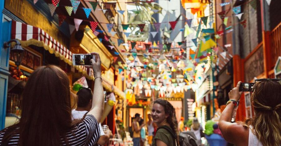 Athens: 2.5-Hour Private City Tour Off the Beaten Track - Akadimia to Psiri, the Athens route that feels like a conversation