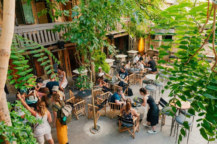 Athens: 2.5-Hour Private City Tour Off the Beaten Track - English-language private guiding, and why it changes everything