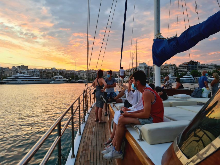 Athens: 3-Hour Sunset Cruise with Swim Stop, Snacks & Drinks - Who the crew interacts best with, and why service feels personal
