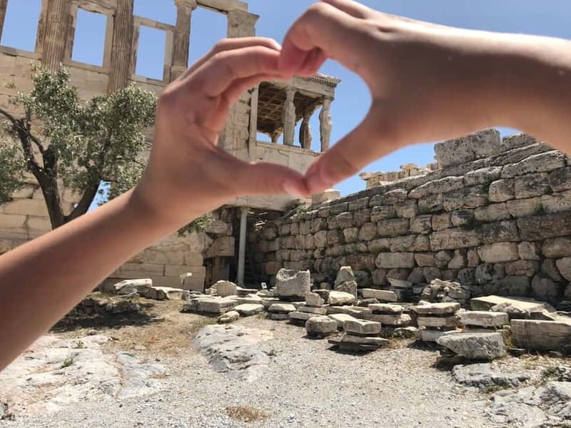 Athens: Acropolis Guided Tour in Spanish-Option Tickets - Through the Propylaea and the Gallery of Eumenes