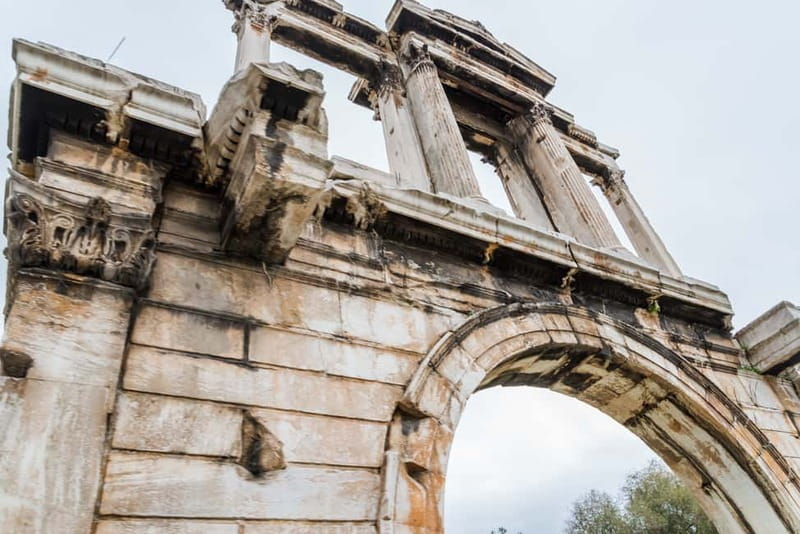 Athens: Big Bus Hop-on, Hop-off Tour by Open-Top Bus - Syntagma Square to Plaka: Your Fast Track into Classic Athens