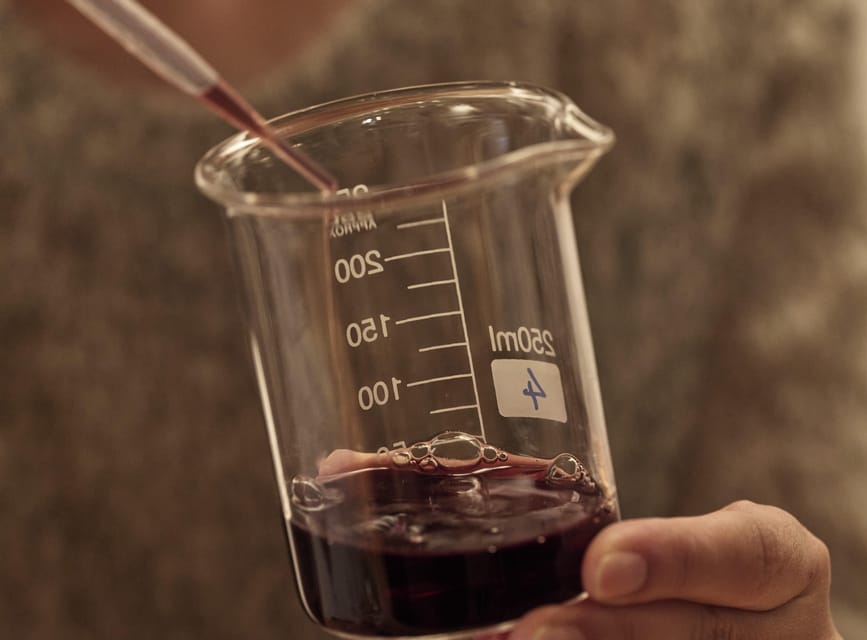 Athens: Create Your Own Wine-Workshop under the Acropolis - Meet the guides: different personalities, same structure