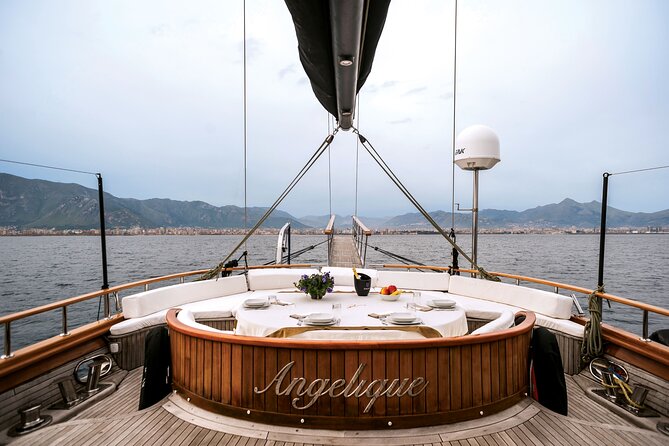 Athens cruise: Agistri, Moni/Metopi, Aegina with lunch & drinks - Weather, Wind, and Seating Reality on Deck