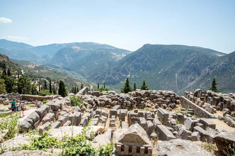 Athens: Delphi and Arachova Day Trip with Guide - Delphi Archaeological Site: Temple of Apollo and the sacred slopes