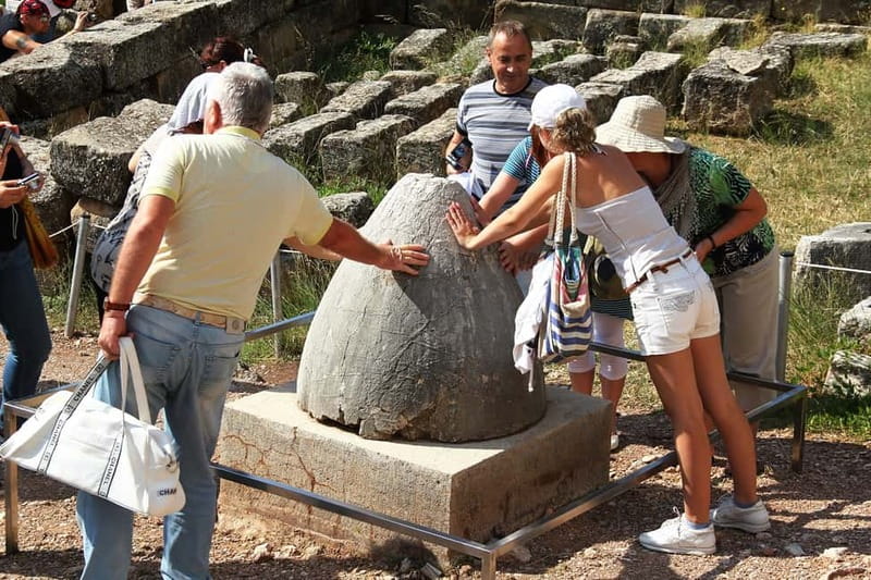 Athens: Delphi Day Tour with Museum & Arachova Village Visit - Delphi Archaeological Museum: Artifacts That Turn Myths into Meaning