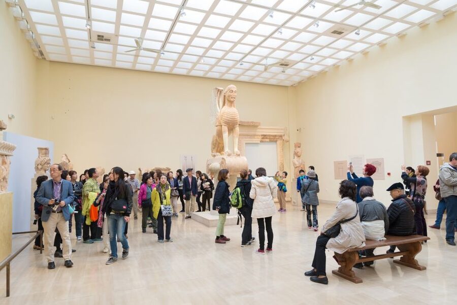 Athens: Delphi Day Tour with Museum & Arachova Village Visit - Price and Logistics: What You Pay, What You Can Expect to Spend