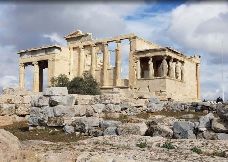 Athens: Discover Acropolis and Parthenon on a Guided Tour - Pace, earphones, and group size, how it stays comfortable