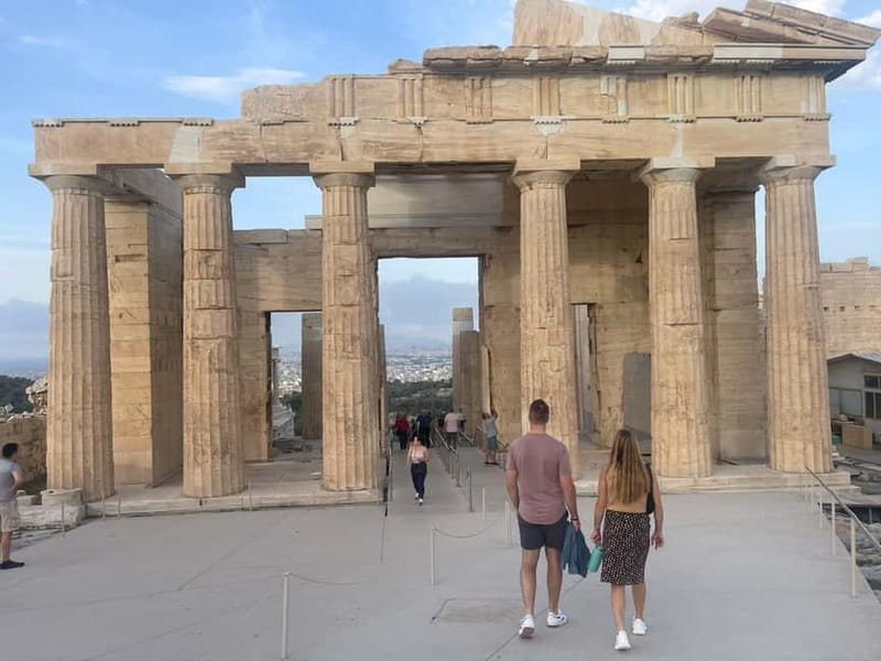 Athens: Discover Acropolis and Parthenon on a Guided Tour - The Parthenon stop: what to look at when you are standing right there