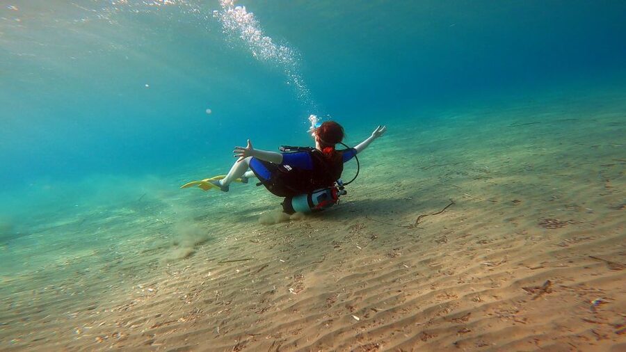 Athens East Coast: Discover Scuba Diving in Nea Makri - Getting there from Athens: meeting point, pickup, and a simple packing list