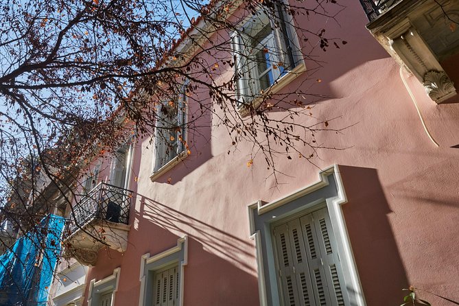 Athens Food and City Private Walking Tour - Stop 2: Psiri, Athens trendy lanes, bars, and cafe culture
