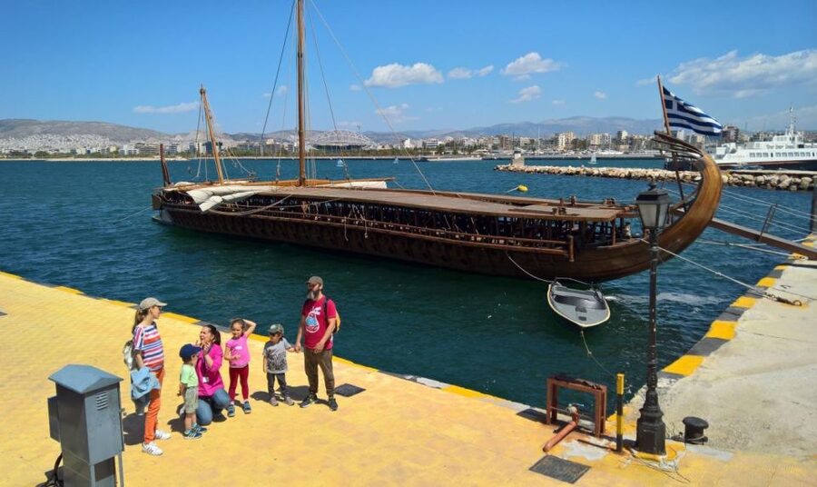 Athens Full-Day Private Sightseeing Trip - How the driver does the talking, and you do the walking inside sites