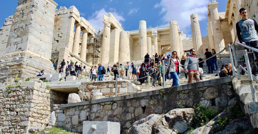 Athens: Guided Tour of Acropolis & Parthenon with Tickets - Finding the meeting point outside Acropolis Metro Station