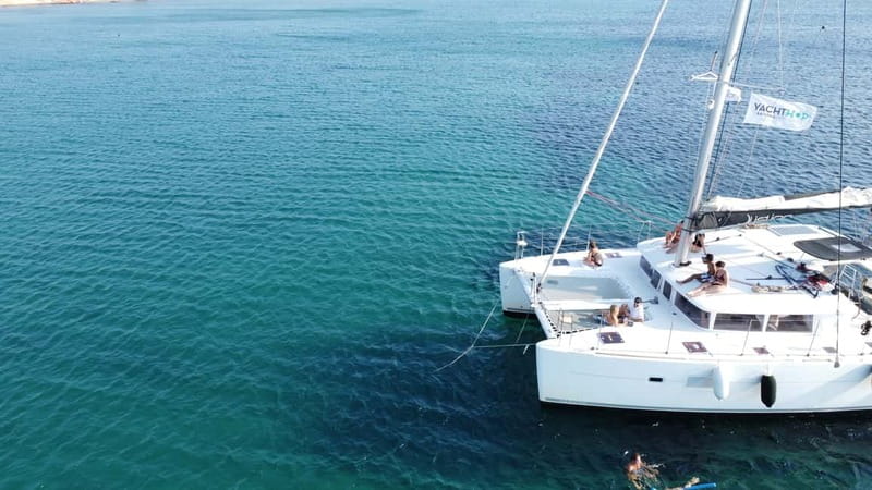 Athens: Half-Day Morning Catamaran Cruise with Meal & Drinks - Drinks, Safety, and the Small Perks That Add Up