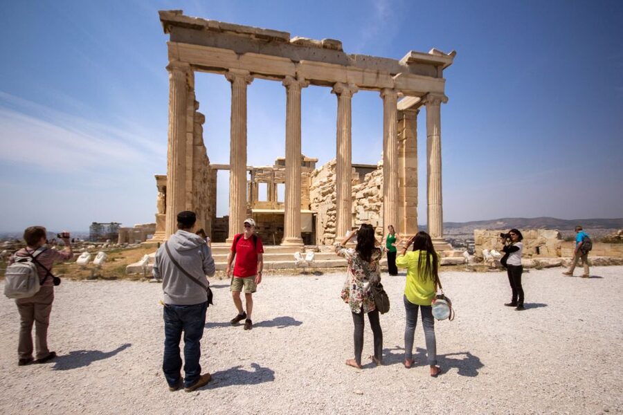 Athens: Highlights and Acropolis Guided Tour - Should you book this Athens Highlights and Acropolis tour?