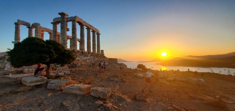 Athens: Hop-on-Hop-off Bus and Cape Sounion Sunset Tour - The ride along the Athenian Riviera: pretty coastal views, plus one practical reality