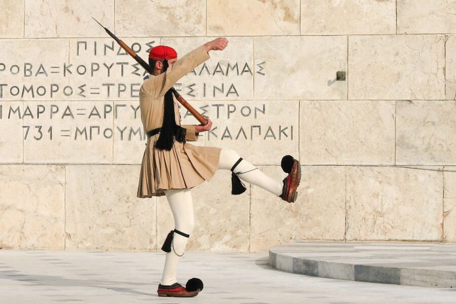 Athens Instagram Tour: The Most Scenic Spots - Walking With a Local Escort: What This 2.5-Hour Photo Tour Delivers