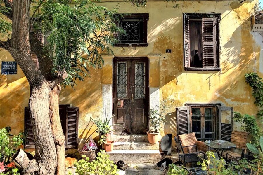 Athens Instagram Tour: The Most Scenic Spots - Zappio District and Plaka: Shooting Color, Alleys, and City Views