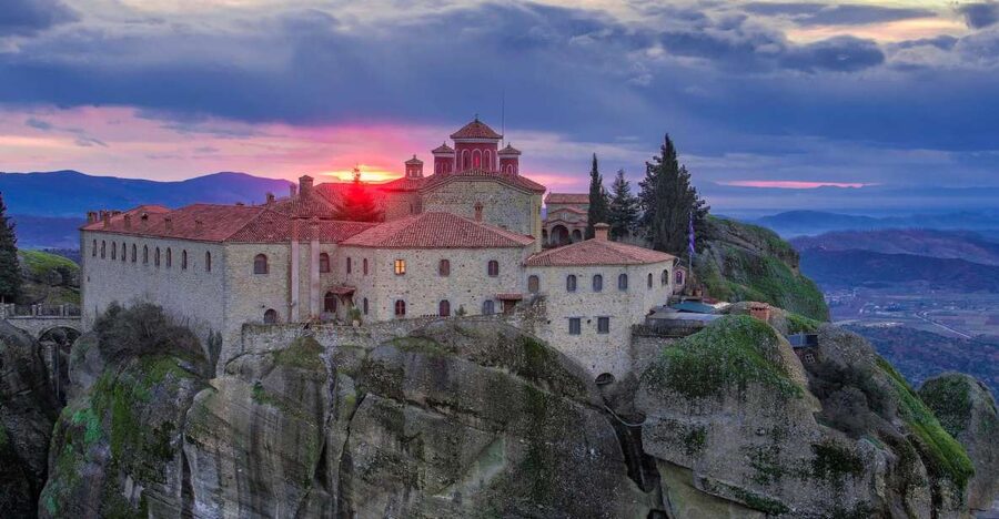 Athens: Meteora 2-Day Trip with Hotel, Sunset & Morning tour - Why this Meteora trip feels efficient (and still full)