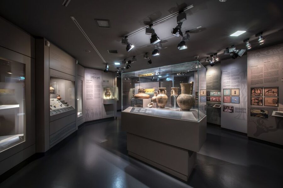 Athens: Museum of Cycladic Art Entry Ticket - Cycladic art on view: what you’re really looking at beyond the famous marble
