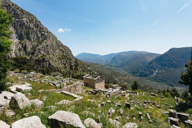 Athens: Mythology of Delphi, Museum and Arachova Guided Tour - Price and Value: What $30 Buys in a 10-Hour Day