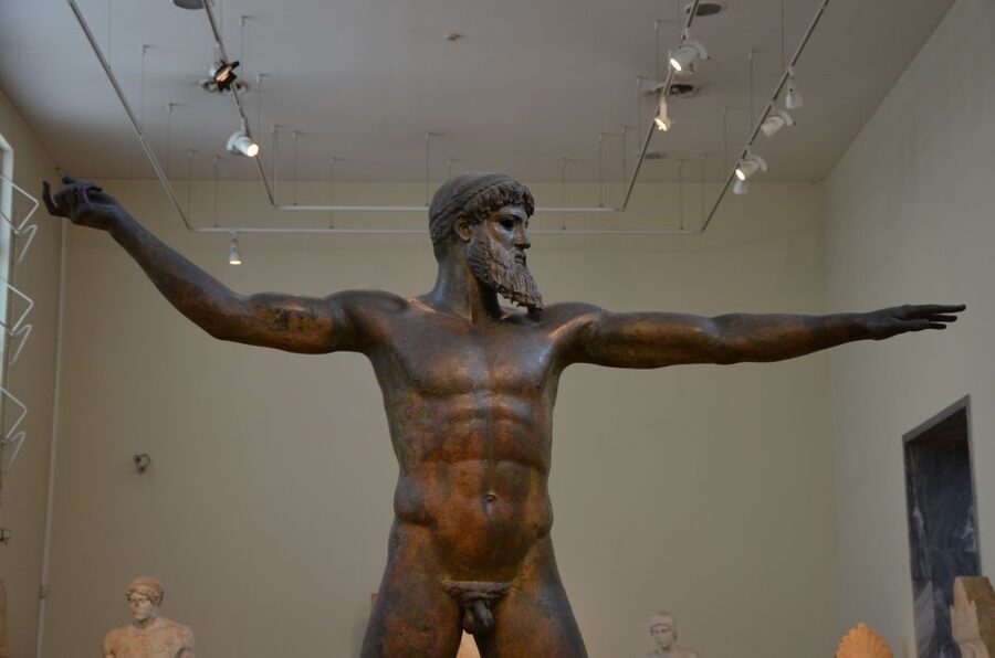 Athens: National Archaeological Museum Private Guided Tour - Sculpture and Pottery: The Pieces That Teach You How Greek Art Evolved