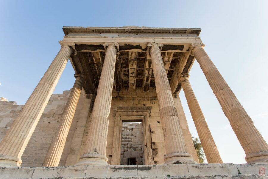 Athens: Private Guided Skip-the-Line Tour of the Acropolis - What to bring, and the weather reality