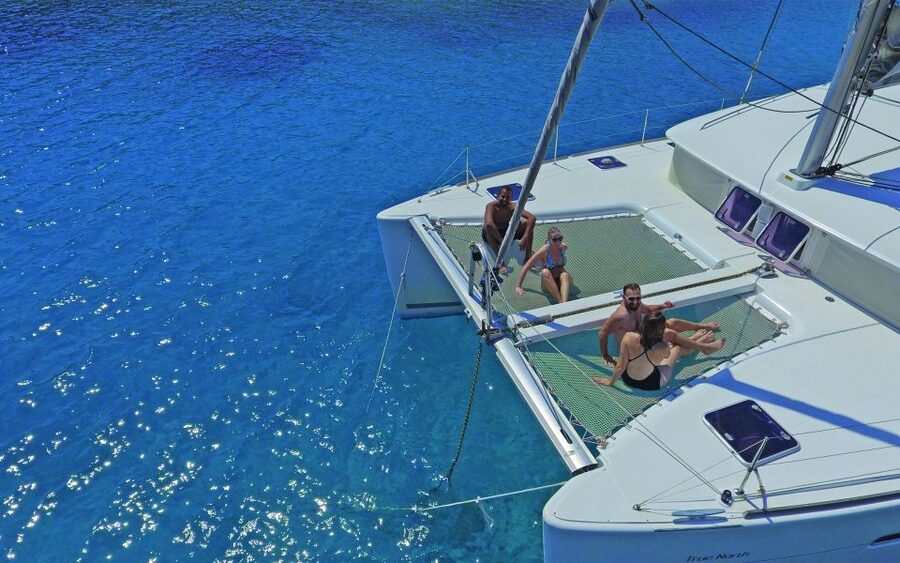 Athens: Riviera Catamaran Cruise with Meal and Drinks - Why this Athens Riviera cruise feels like a mini-charter